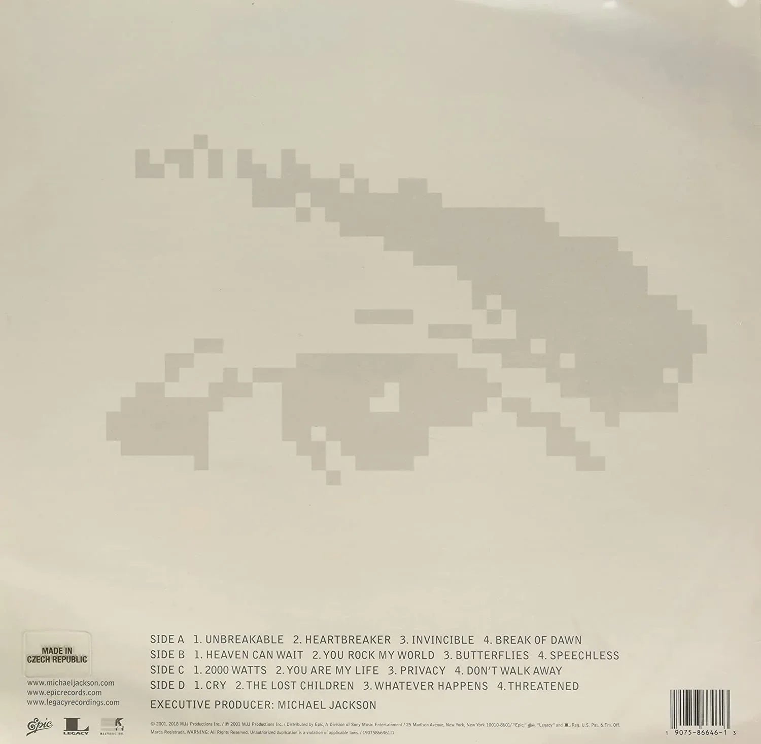 Invincible | Michael Jackson – Vinyl.ae
